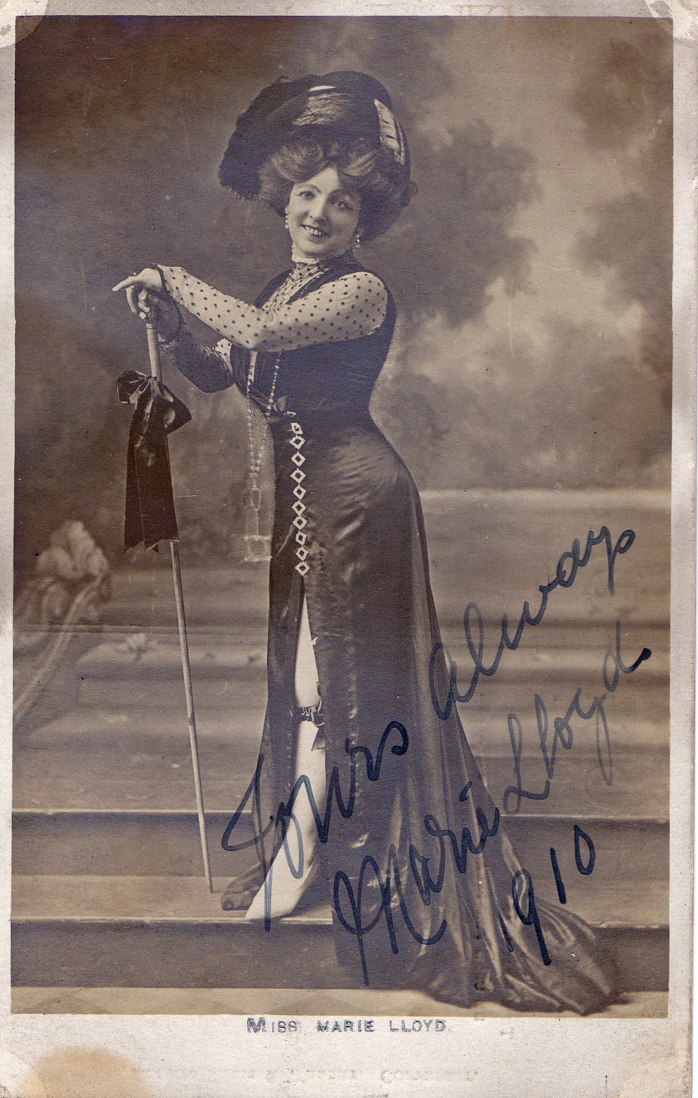 signed photograph of the legend...